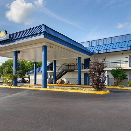 Days Inn By Wyndham Knoxville North Powell Eksteriør bilde