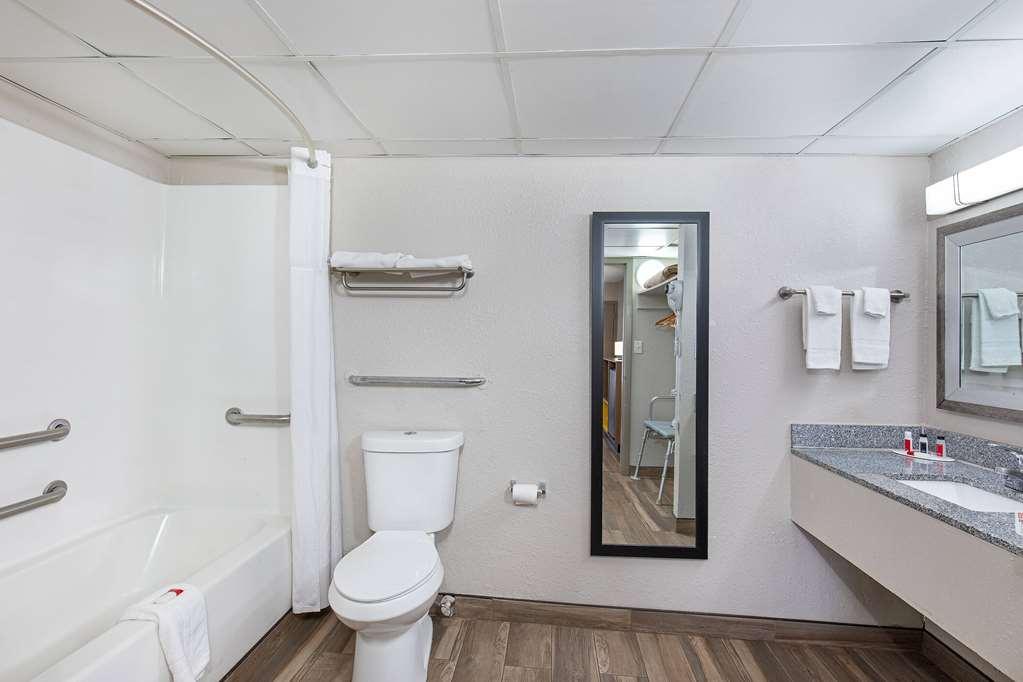 Days Inn By Wyndham Knoxville North Powell Rom bilde