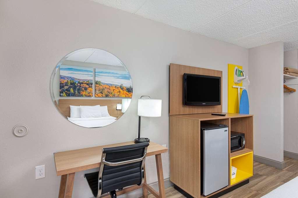 Days Inn By Wyndham Knoxville North Powell Rom bilde