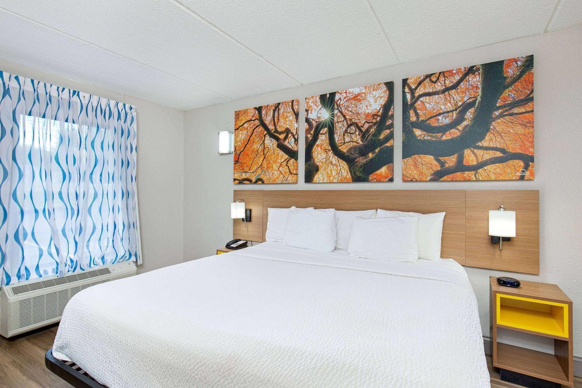 Days Inn By Wyndham Knoxville North Powell Eksteriør bilde